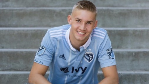 ENERGY FC SIGN LOCAL GOALKEEPER TO CLUB’S FIRST ACADEMY CONTRACT 