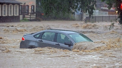 Seis consejos para mantenerse a salvo  y recuperarse de las inundaciones