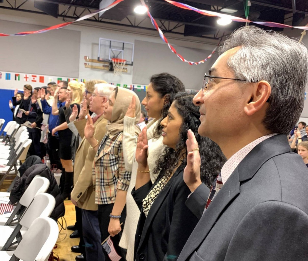 Formulario en Línea para Denunciar Fraude  o abuso de beneficios de inmigración