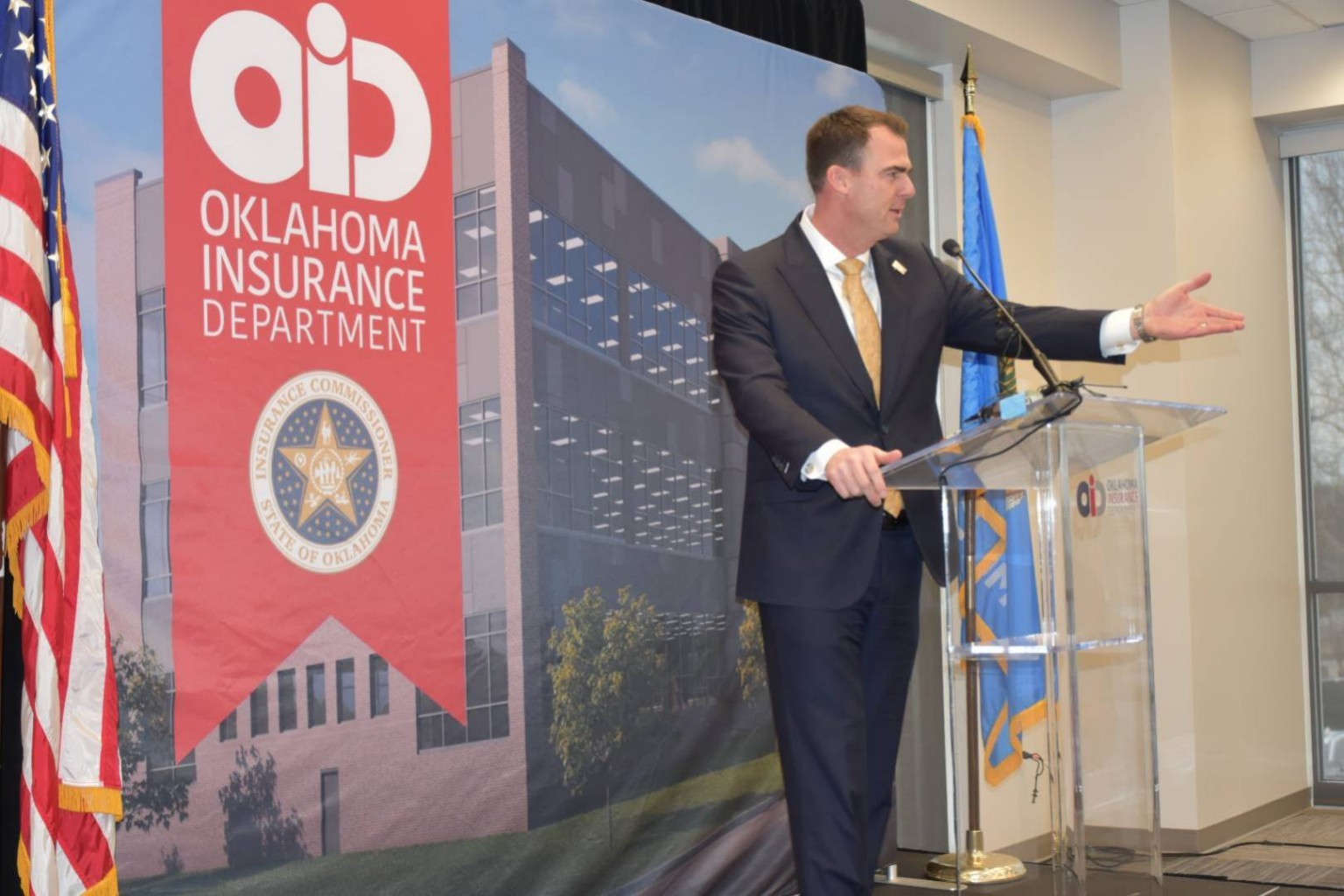 Oklahoma Insurance Department Celebra nueva Instalación