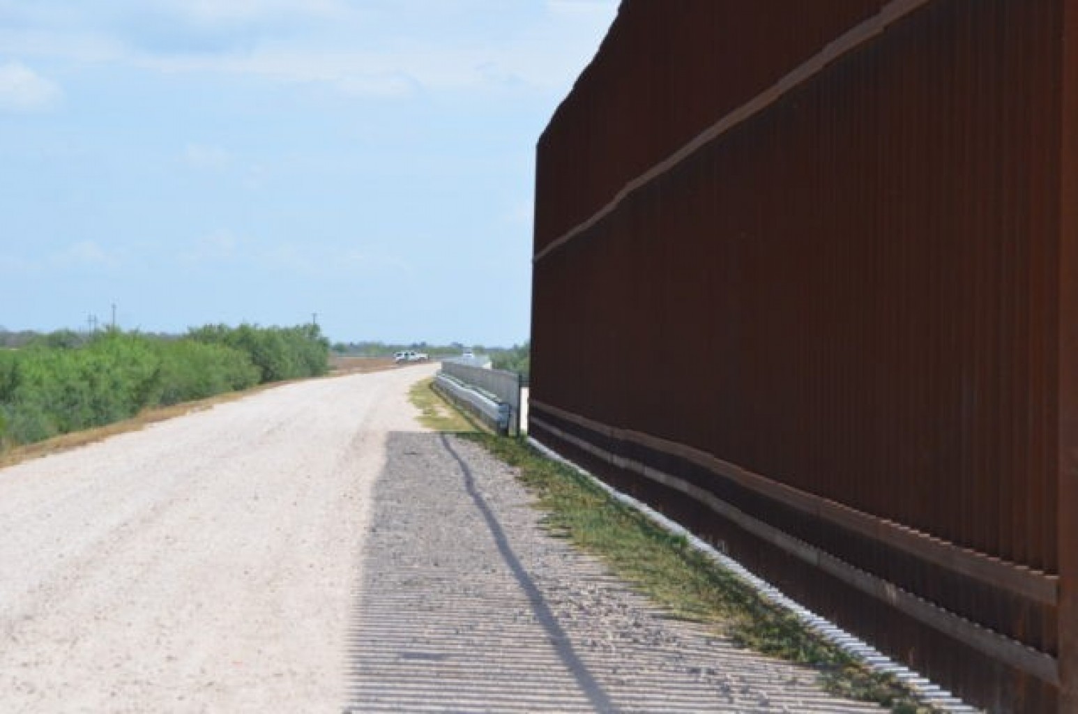 Medidas pandémicas reducen a la mitad los cruces fronterizos ilegales