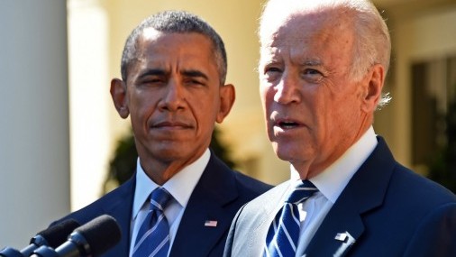 Lazos con Obama complican relación de Biden con hispanos