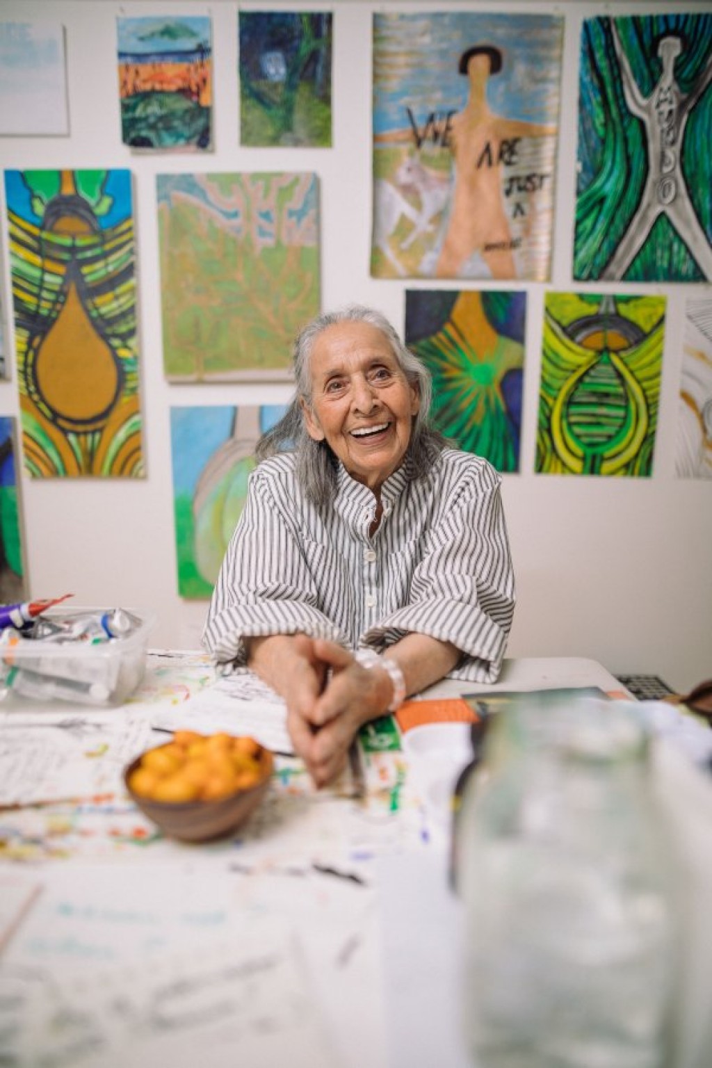 Muere a los 99 años la pintora latina Luchita Hurtado