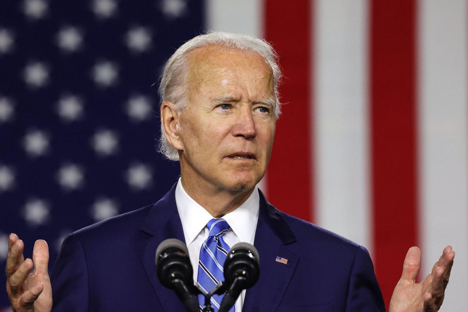 Biden recurre a historia para resaltar la urgencia de la campaña 2020