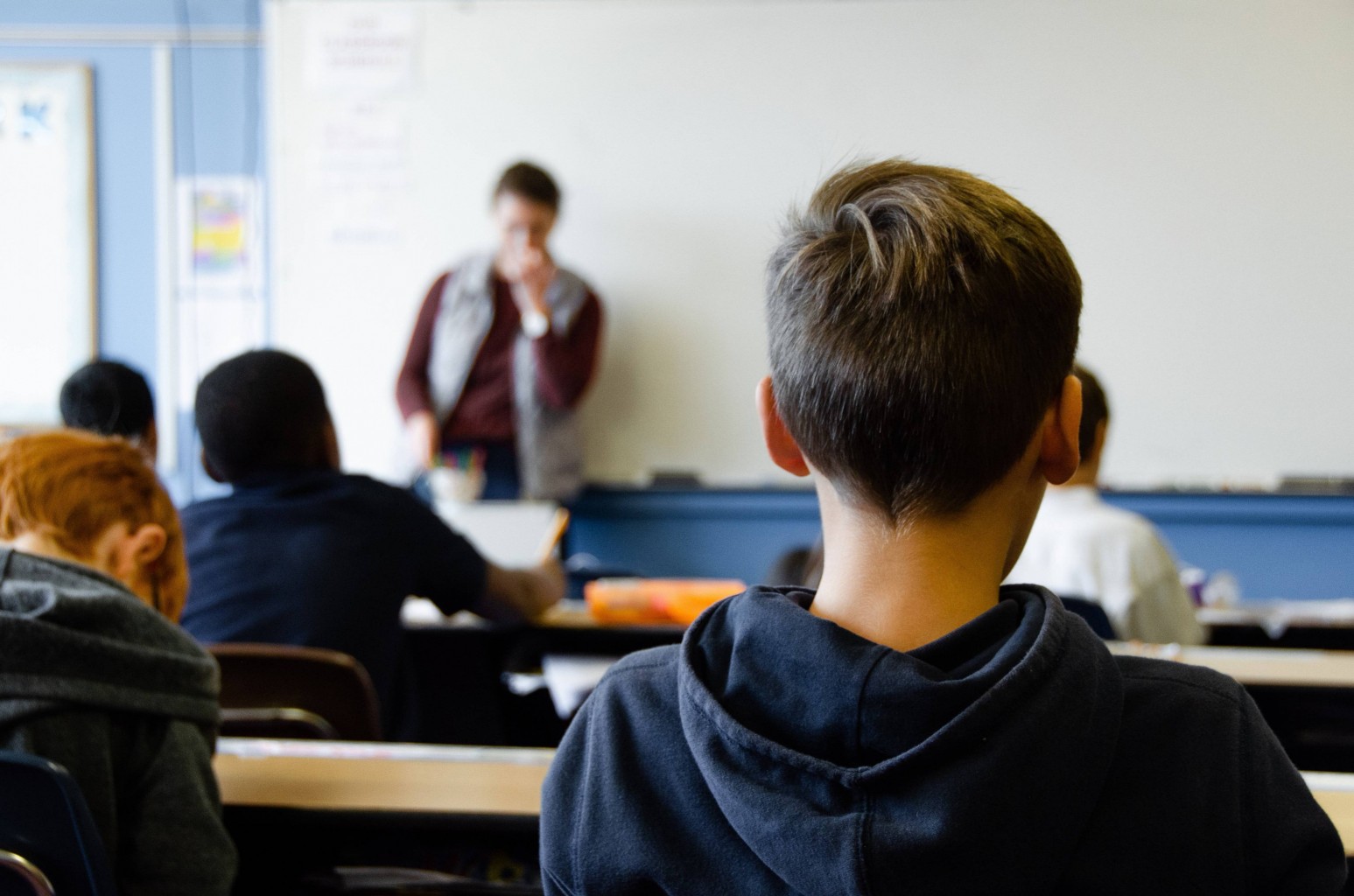 ESTUDIANTES DE OKCPS REGRESARÁN AL APRENDIZAJE EN PERSONA 4 DÍAS A LA SEMANA A PARTIR DEL 6 DE ABRIL