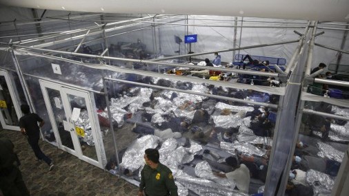 Problemas fronterizos afectan la aprobación de Biden sobre inmigración
