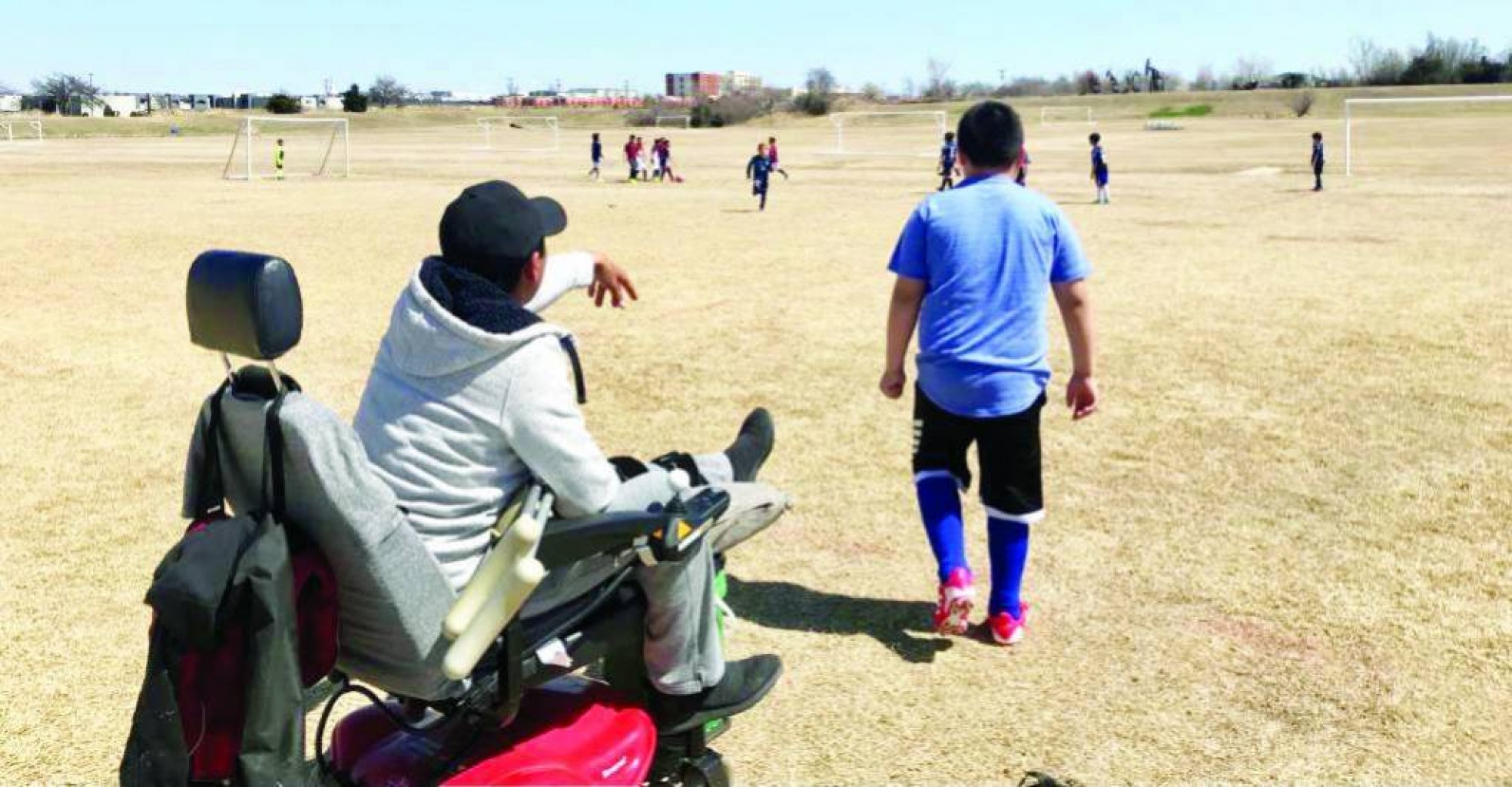 Vela por niños futbolistas pese a lesiones y adversidades
