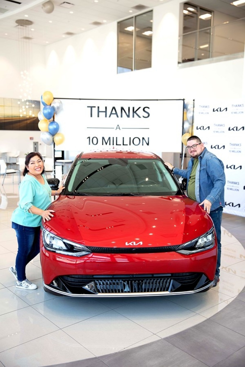 Kia celebra este mes la venta del Kia número 10 millones en los EE. UU. 