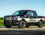 Ford presentó la primera camioneta eléctrica diseñada para la policía