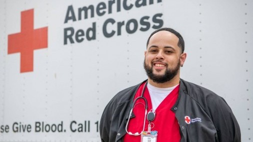 Cruz Roja alienta las donaciones de sangre