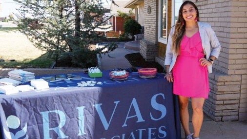 Firma De Abogados de Inmigracion  Rivas & Associates Celebra Expansión