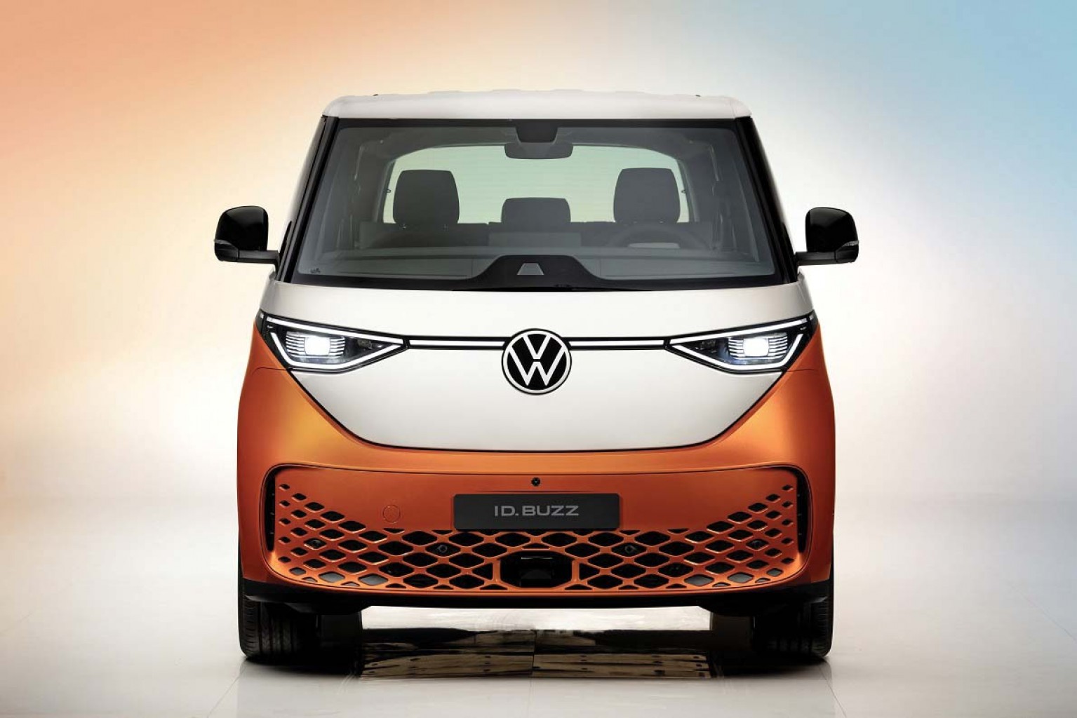 Volkswagen ID. Buzz encabeza la lista de los vehículos eléctricos más esperados del 2024