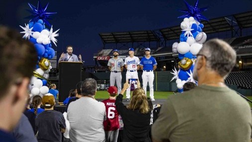 El equipo de béisbol de Oklahoma City ahora son los Comets