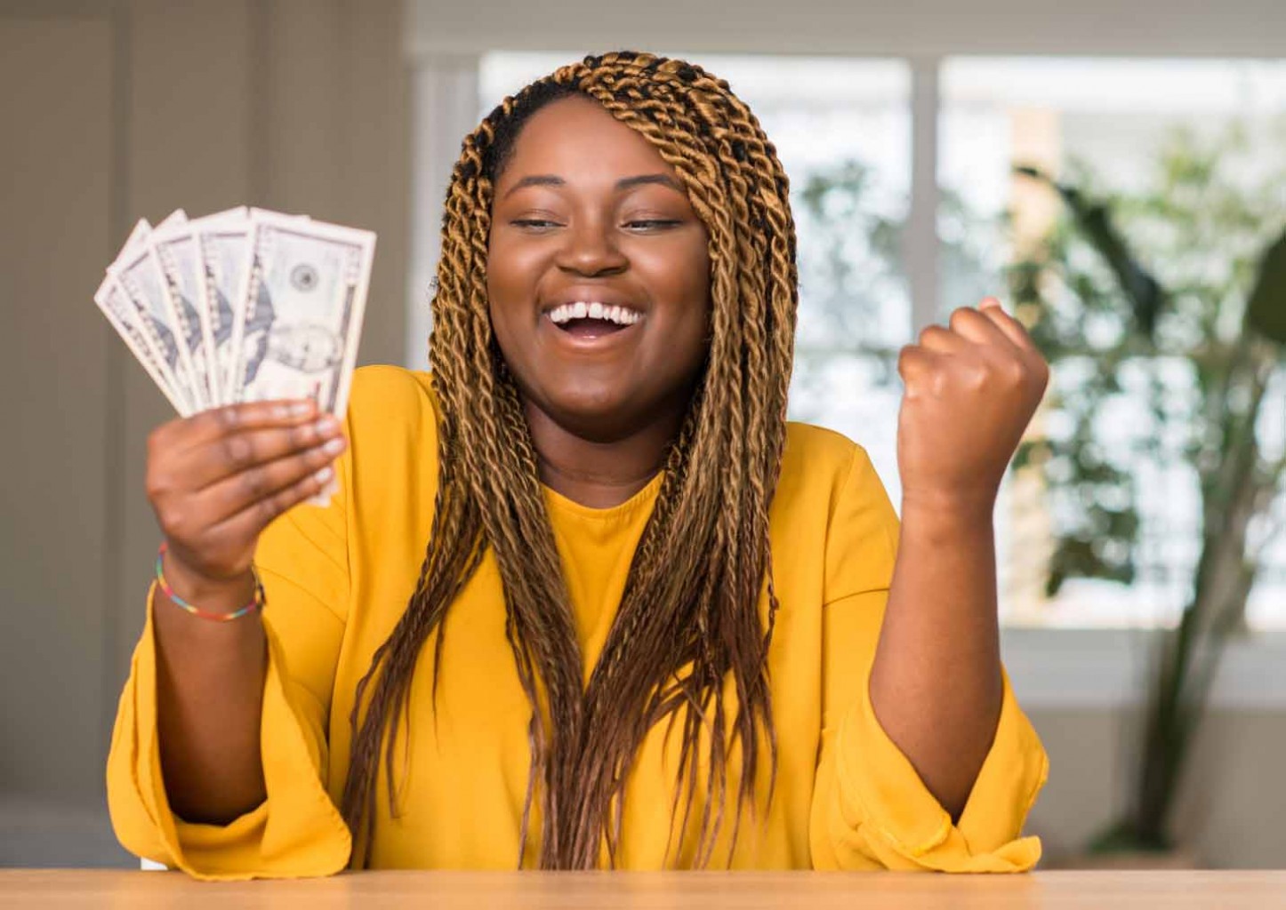 4 maneras en que los profesionales financieros recomiendan que gaste su reembolso de impuestos