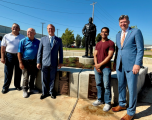 Monumento honra a líder de la ciudad  “Charles Gasham Jones”