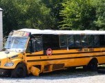 Accidente de autobús escolar en Minco deja siete heridos, temporada de softbol cancelada