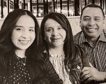Familia Trabajadora celebra la dedicación de su nuevo hogar en Cornerstone Creek