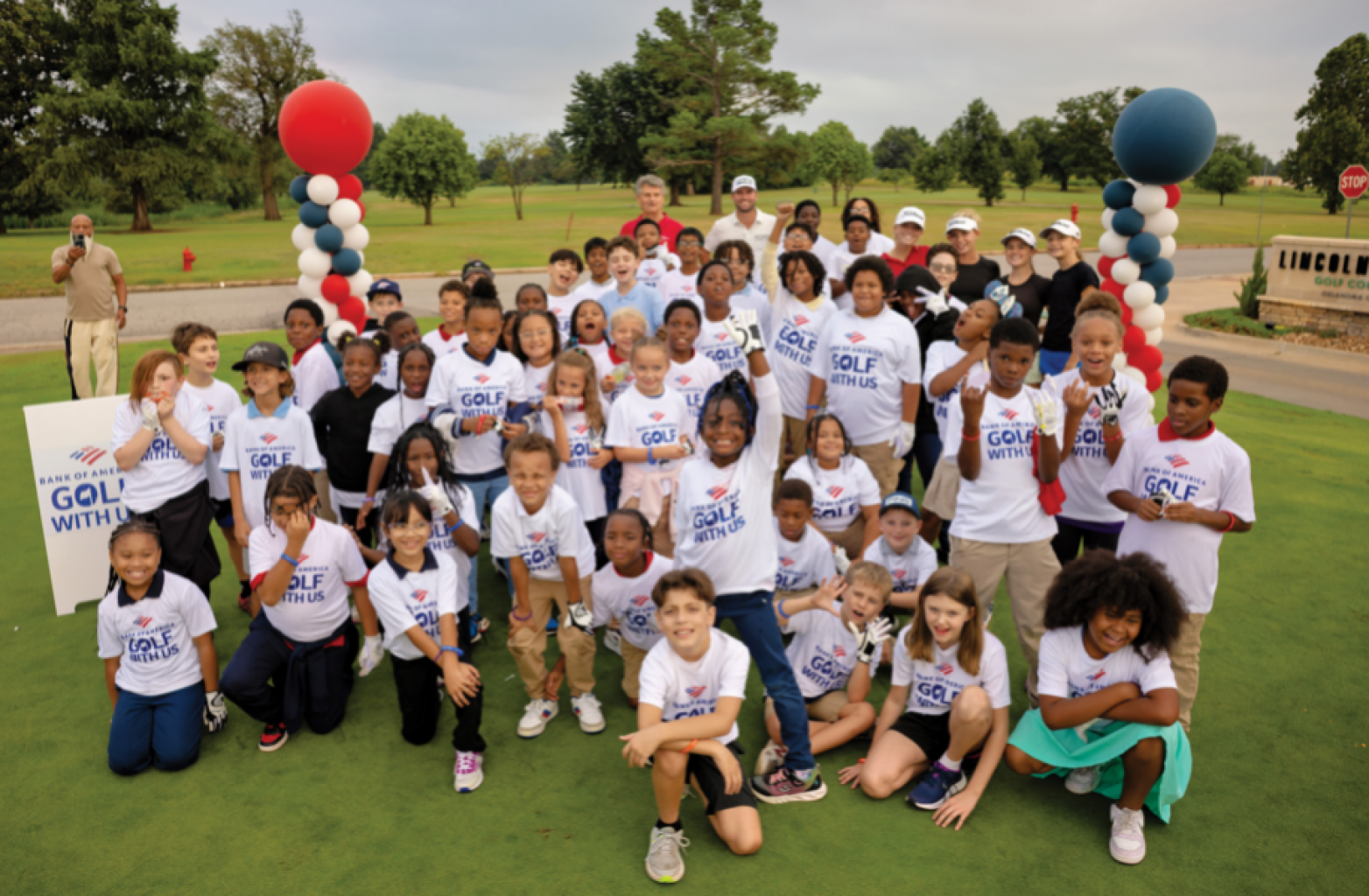 “Golf with Us” Bank of America involucra a jóvenes de OKC “Golf with Us” Bank of America involucra a jóvenes de OKC