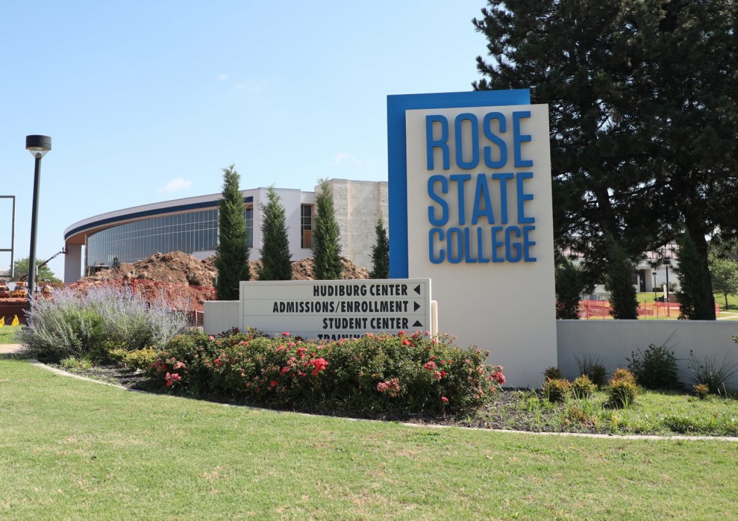 Rose State College expande  Programa de Atletismo 