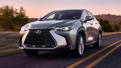 Lexus NX 450h+ Luxury del 2026, con suave entrega y eficaces ayudas