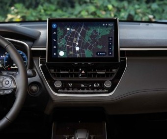 Prueba: Toyota Corolla Cross del 2026, un SUV simple para el trajín diario