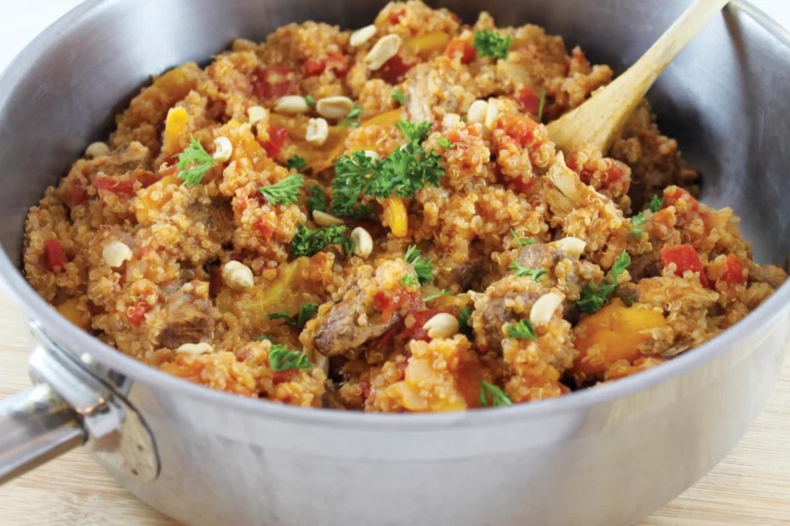 Receta de la Semana: Pollo Marroqui con albaricoques y quinoa