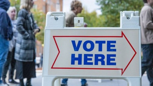 Aprobación total del Senado para proyecto de ley que aumenta la votación anticipada