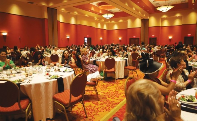 EL LATINO AMERICAN CELEBRA EL 