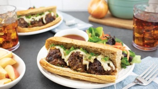 Receta de la Semana: Pan con Albóndigas y Cebolla Francesa