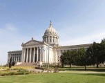 Oklahoma pone en marcha nuevas leyes que reavivan el debate político y social