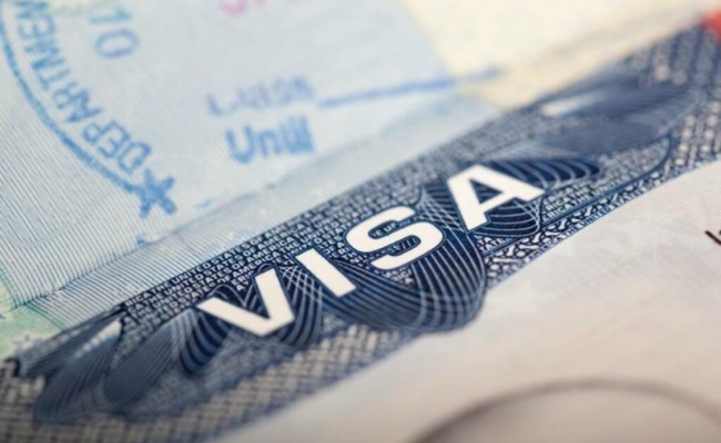 EE. UU. amplía el programa de bonos de visado para algunos turistas y visitantes 